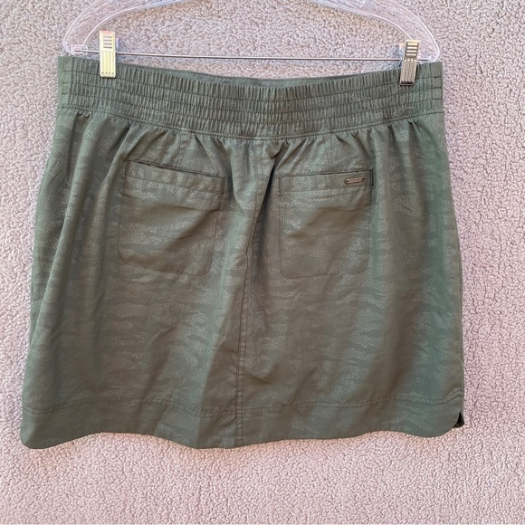 Orvis Stretch Travel Skort Embossed Camo Print Sz XL - Picture 5 of 11